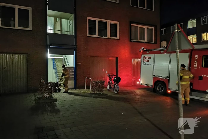 Hevige stank door een lekkende brommer