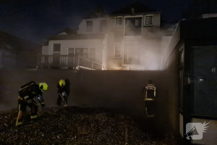 Berg met houtsnippers uit elkaar gehaald