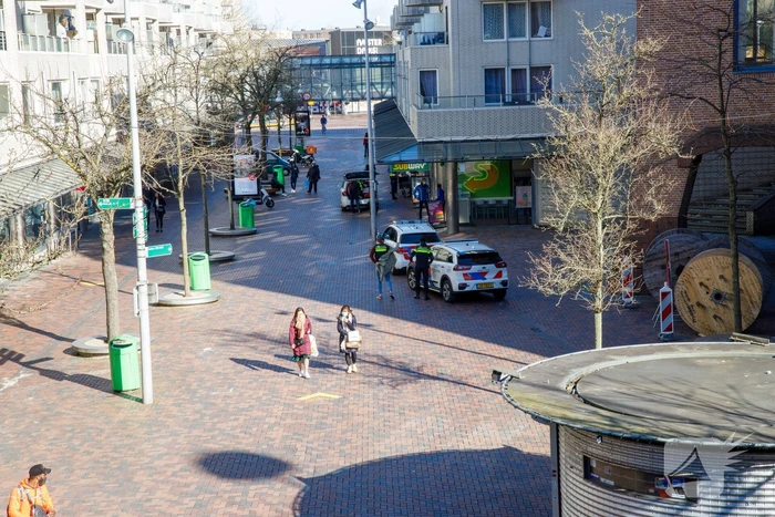 Politie doet onderzoek naar gewapende overval op Domino's Pizza