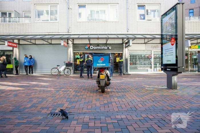 Politie doet onderzoek naar gewapende overval op Domino's Pizza