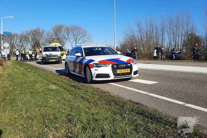 Fietser ernstig gewond bij botsing met auto