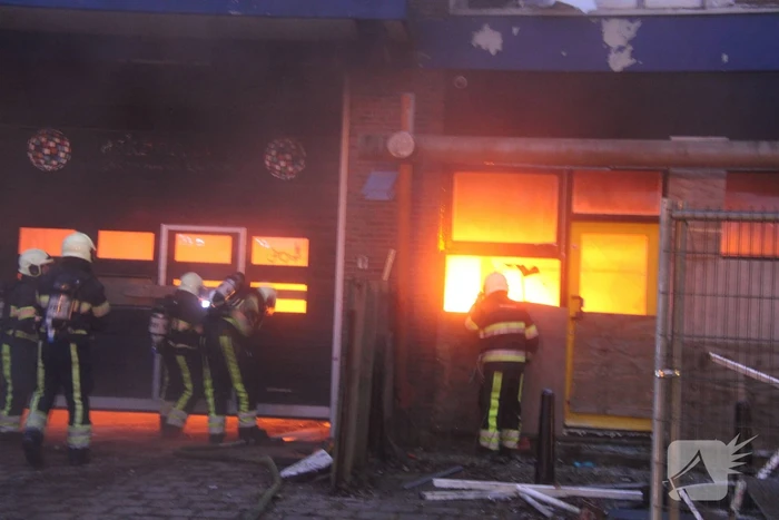 Flinke brand in leegstaand pand