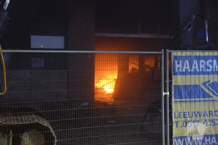 Flinke brand in leegstaand pand