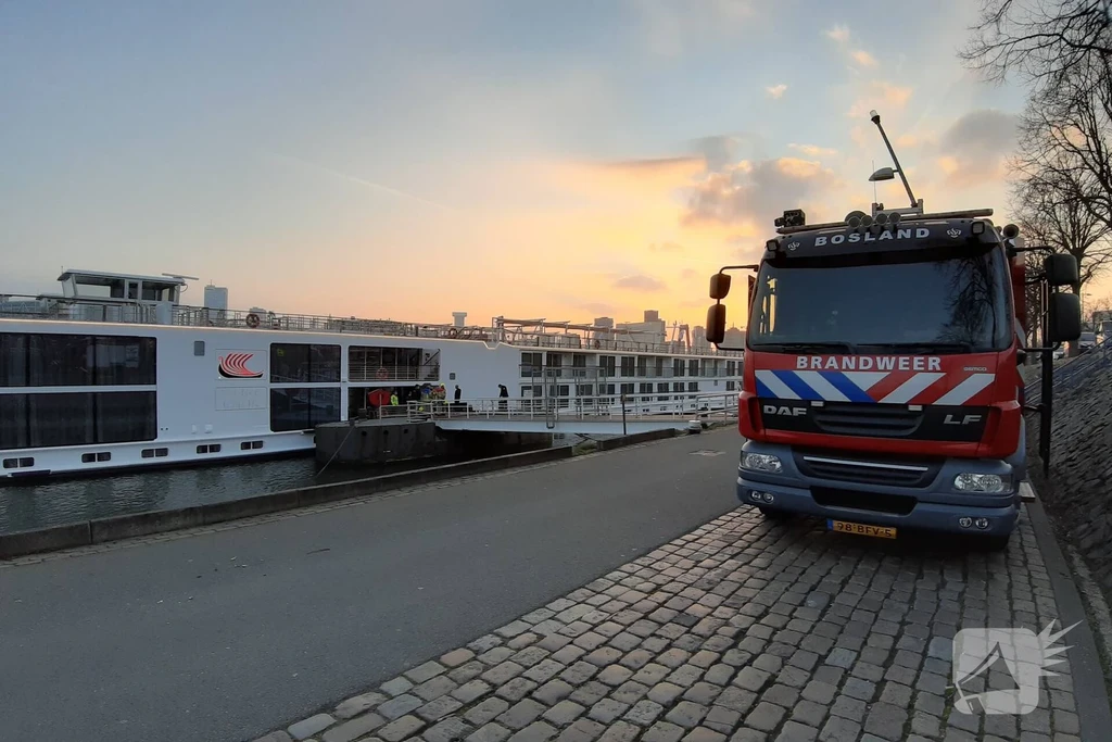Rhijnspoorkade 112 melding Rotterdam 