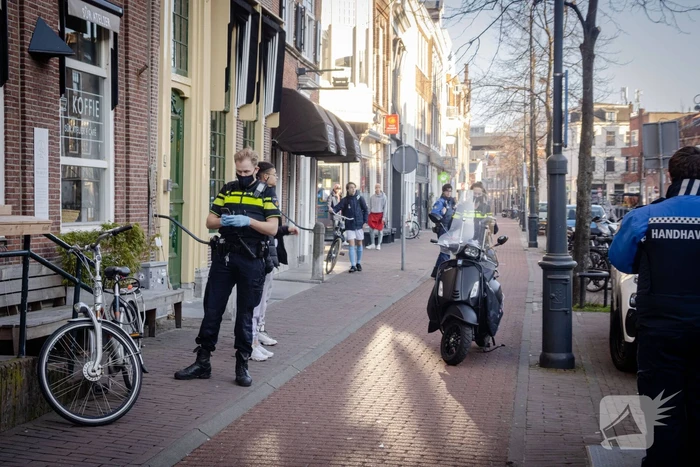 Fietser gewond bij botsing met scooterrijder