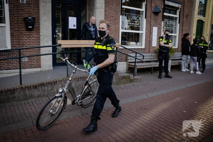 Fietser gewond bij botsing met scooterrijder