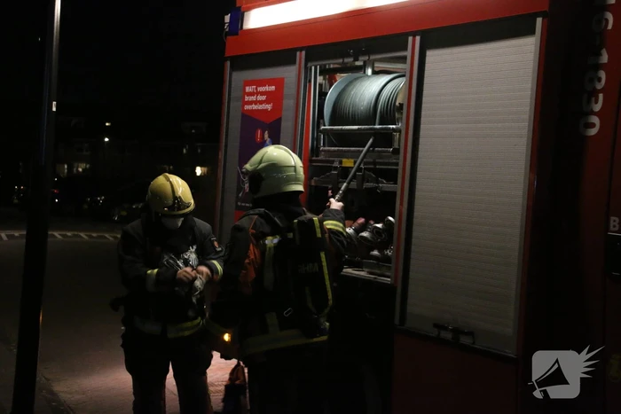 Vuurwerkresten geblust door brandweer