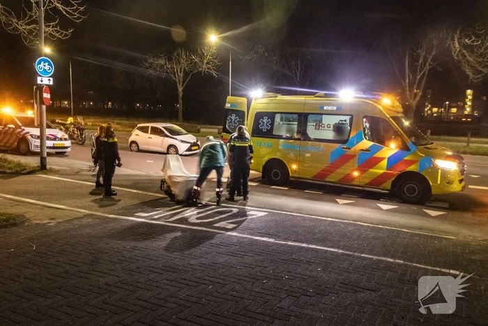 Twee fietsers in botsing na inhaalactie