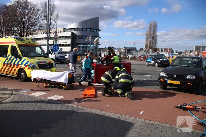 Bestuurder landt op zijn kant met Canta