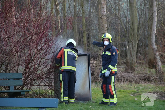 Brand in container snel geblust