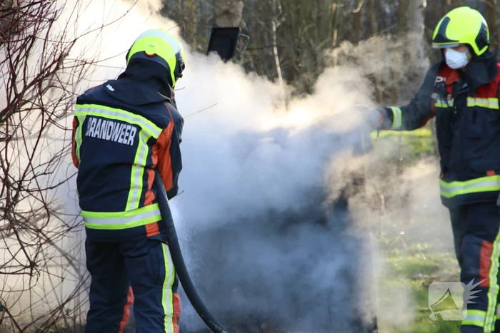 Brand in container snel geblust