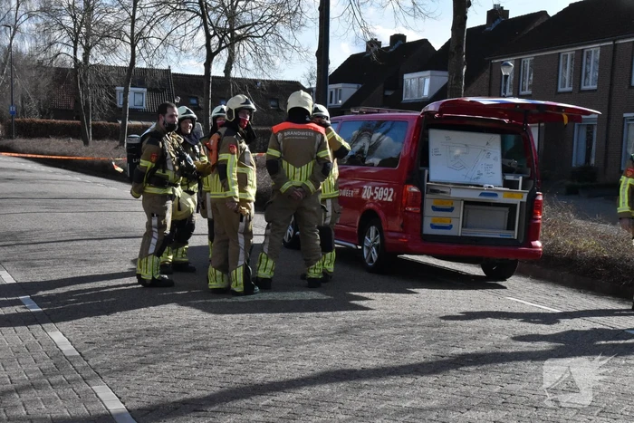 Brandweer ontruimt veertig woningen na gaslek