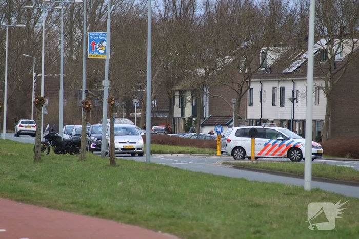 Motorrijder gaat onderuit en raakt gewond