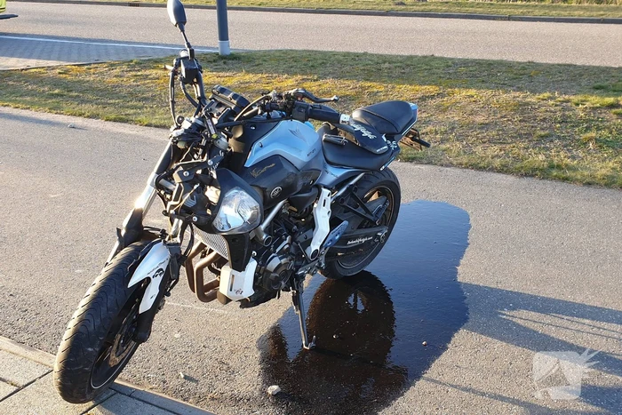 Motorrijder raakt gewond na val