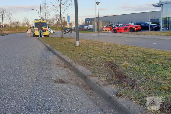 Motorrijder raakt gewond na val