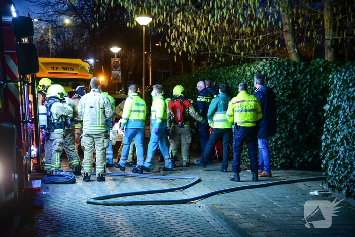 Persoon overleden bij brand in woning