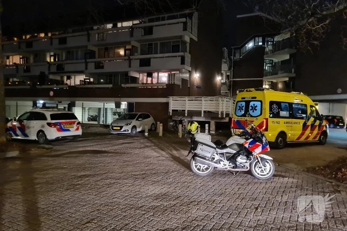 Scooterrijder komt in botsing met voetganger