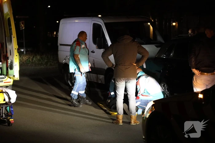 Persoon zwaargewond na val