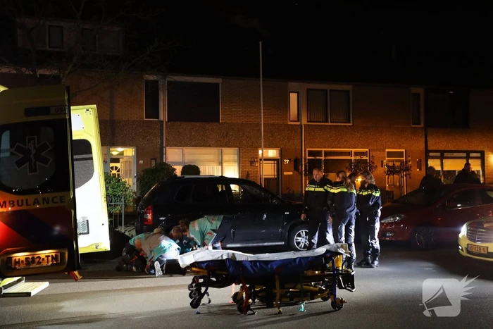 Persoon zwaargewond na val