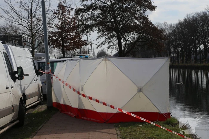 Lichaam aangetroffen in water
