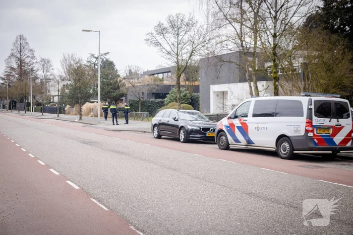 Gewonde bij steekpartij naast supermarkt