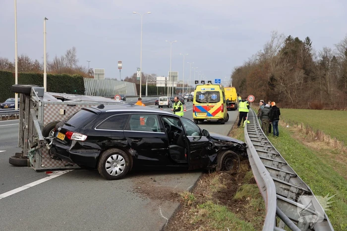 Aanhanger geschaard bij ongeval