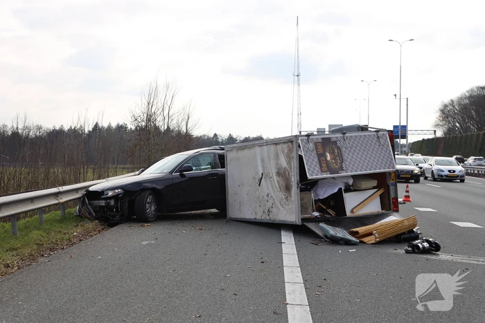 Aanhanger geschaard bij ongeval