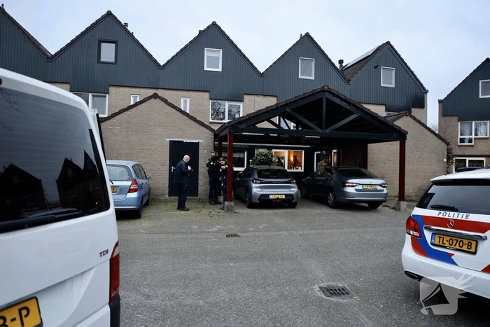 Overleden persoon aangetroffen in woning