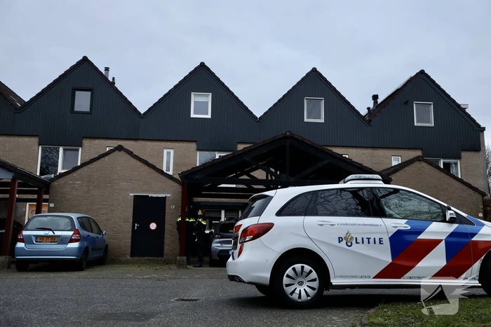 Overleden persoon aangetroffen in woning