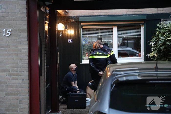 Overleden persoon aangetroffen in woning