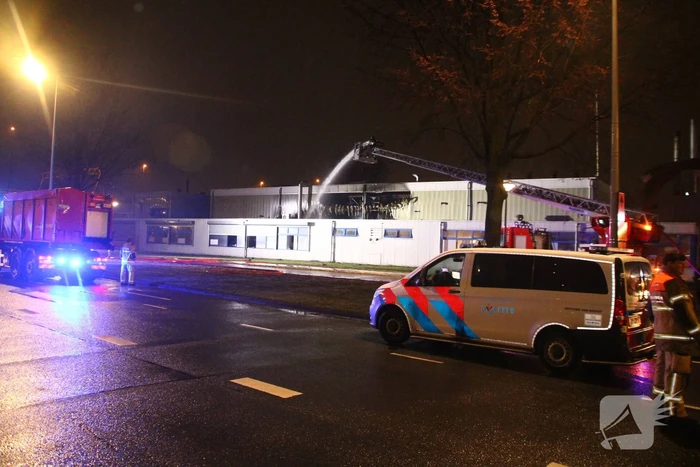 Uitslaande brand in Westelijk Havengebied