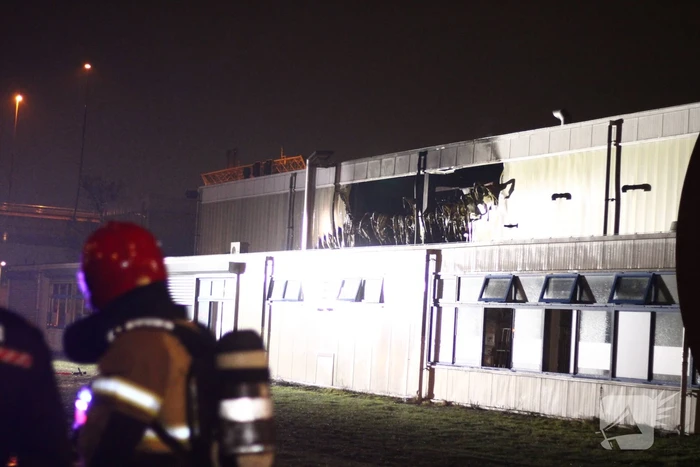 Uitslaande brand in Westelijk Havengebied