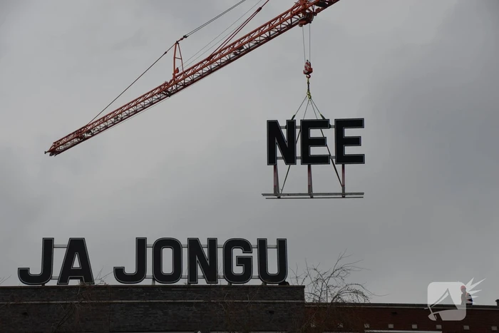 Karakteristieke belettering gaat verhuizen