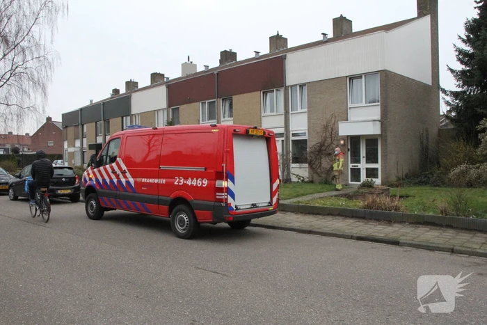 Vreemde lucht waargenomen in de woning