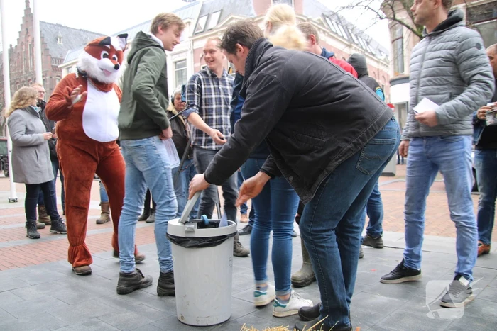 Boeren in actie tegen weidevogelplan