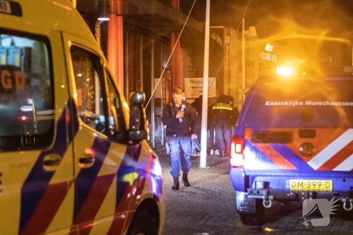 Jonge vrouw gewond na mishandeling