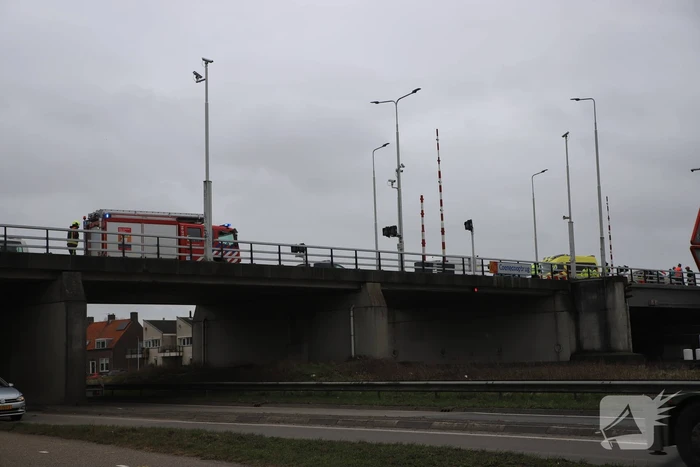 Ernstig ongeval op Coenecoopbrug