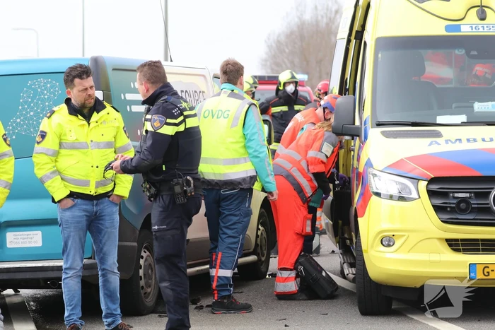 Ernstig ongeval op Coenecoopbrug