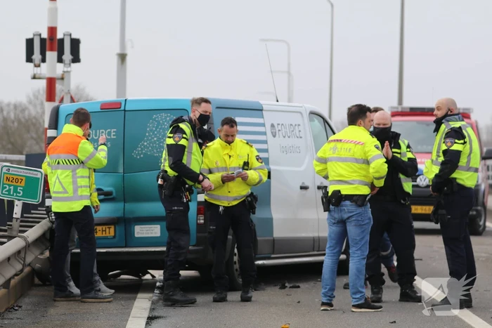 Ernstig ongeval op Coenecoopbrug