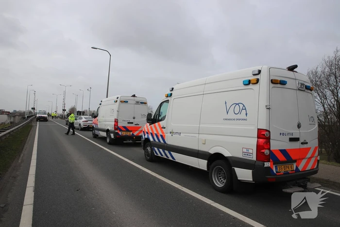 Ernstig ongeval op Coenecoopbrug
