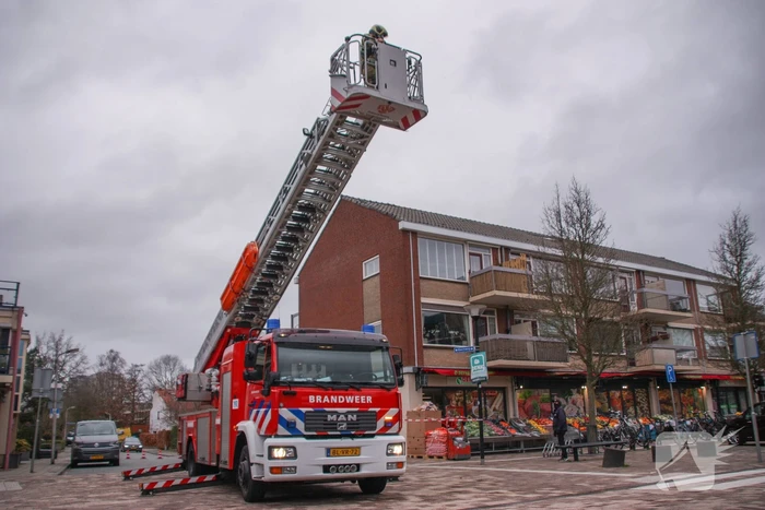 Dakpannen woning losgewaaid