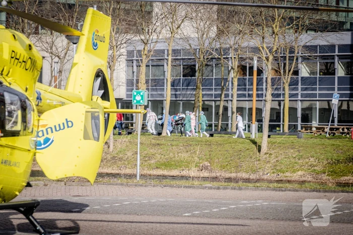 Traumahelikopter landt bij Spaarne Gasthuis voor coronapatiënt