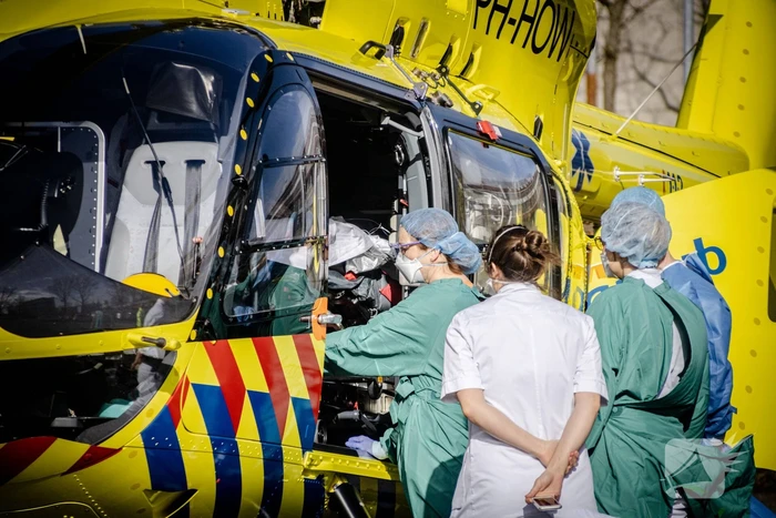 Traumahelikopter landt bij Spaarne Gasthuis voor coronapatiënt