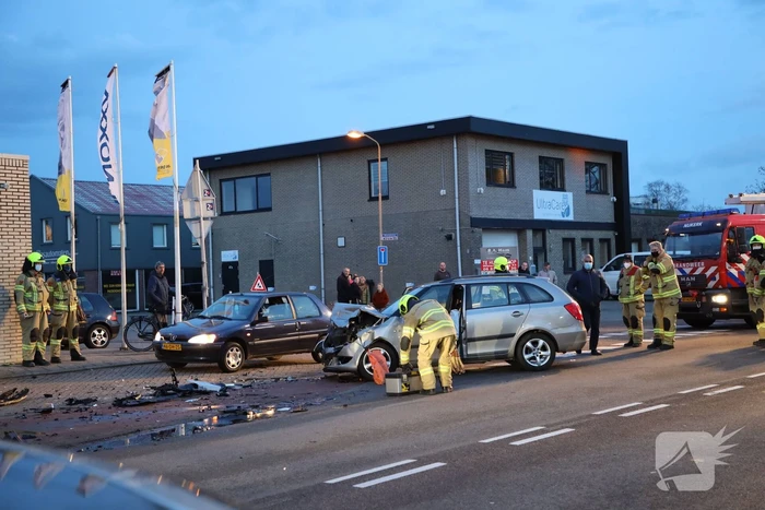 Gewonden bij frontale botsing