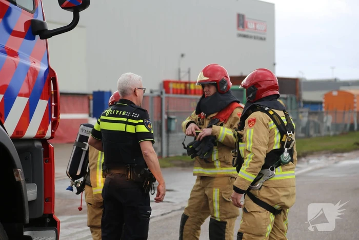 Grote brand bij autosloperij
