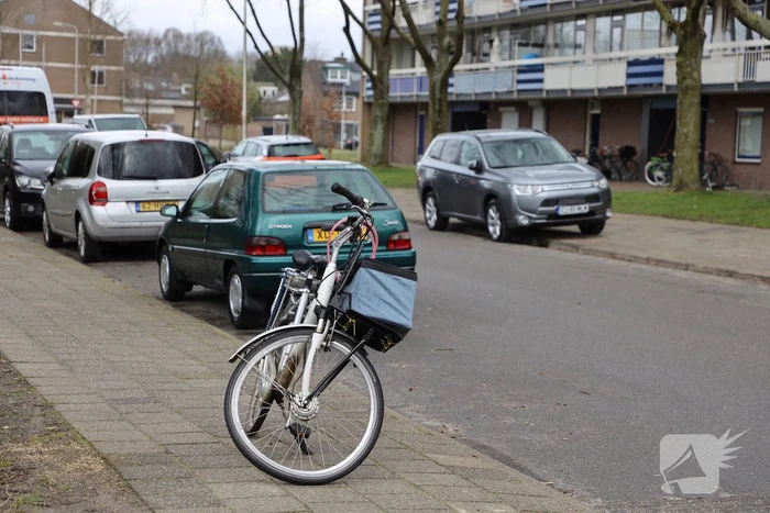 Fietser gewond bij aanrijding met personenauto