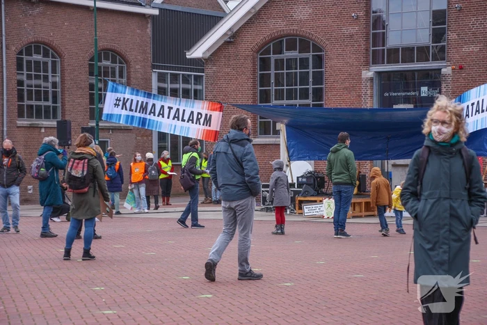 Klimaatdemonstratie bij Wagenwerkplaats