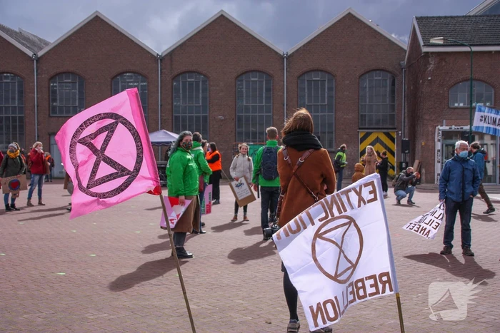 Klimaatdemonstratie bij Wagenwerkplaats