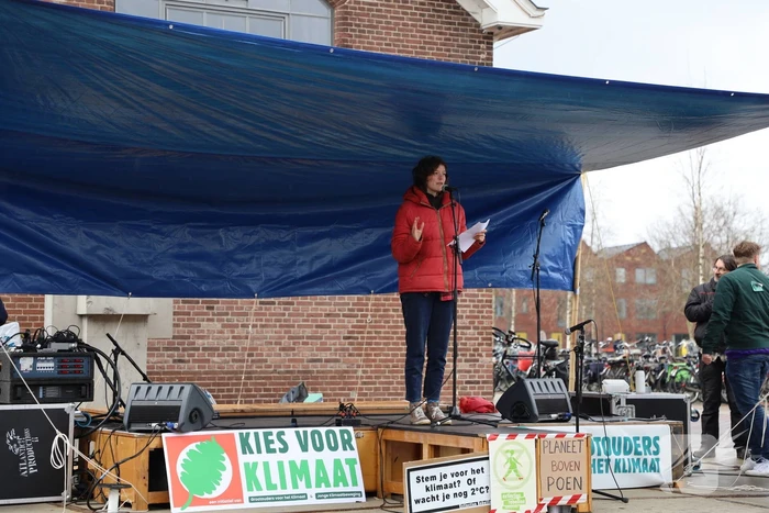 Klimaatdemonstratie bij Wagenwerkplaats