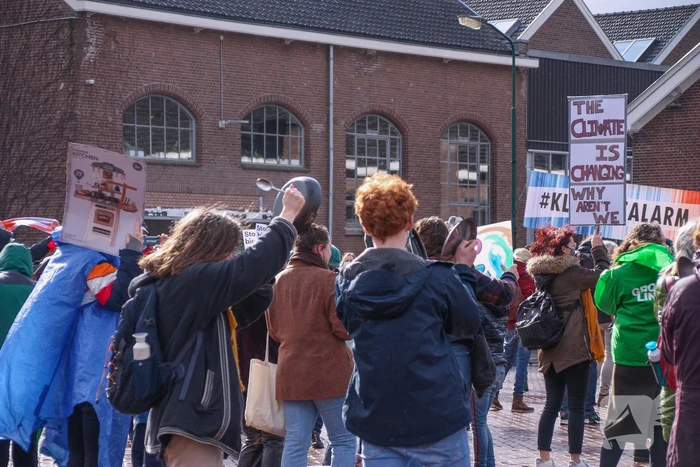 Klimaatdemonstratie bij Wagenwerkplaats